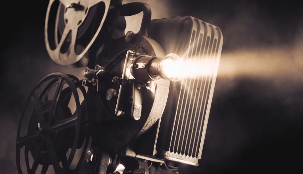 Manfaat-Menggunakan-Layanan-Streaming-untuk-Menonton-Film-Klasik