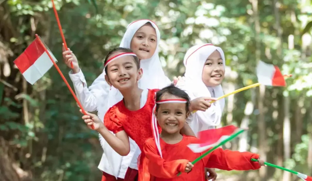 Pilihan-Kostum-Terbaik-untuk-17-Agustus