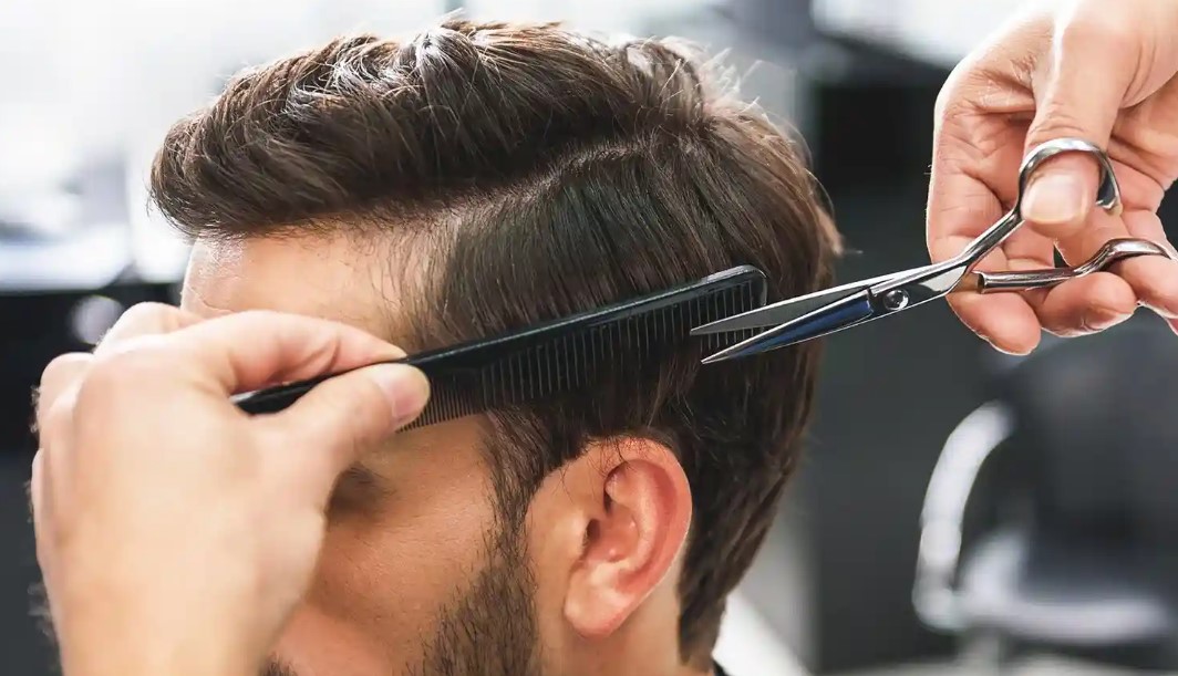 Produk-Rekomendasi-untuk-Merawat-dan-Menata-Gaya-Rambut-2024