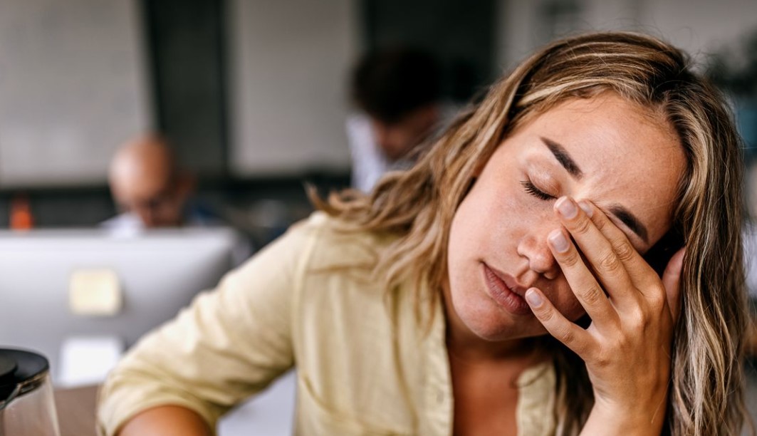 Solusi-Mengatasi-Sleep-Deprivation-dengan-Produk-Terbaik