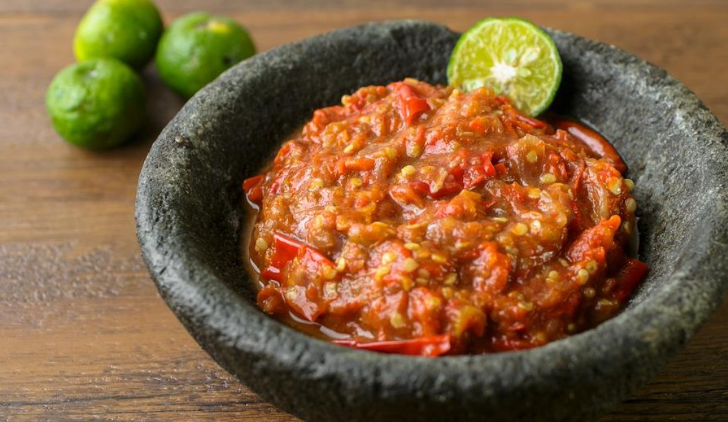Manfaat-Makan-Sambal-Tomat