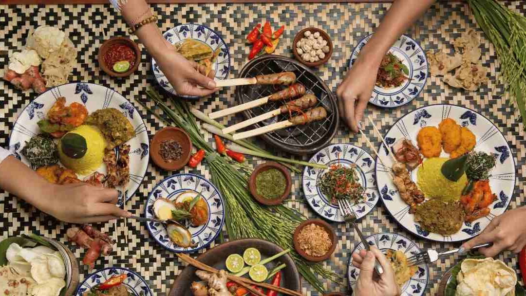 10 tempat makan paling hits di Bali pada 2025